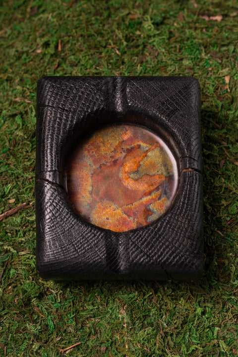 The Ash Tray No. 07