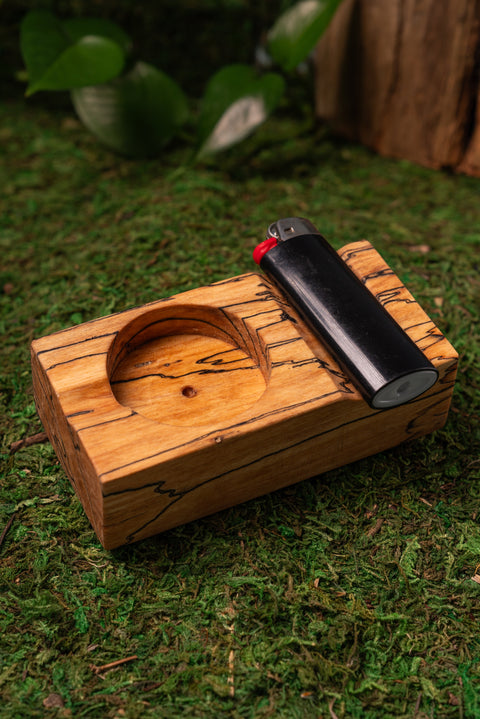 The Ash Tray No. 08